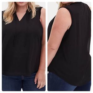 Women’s Torrid Black Dobby Pleated Chiffon Tank